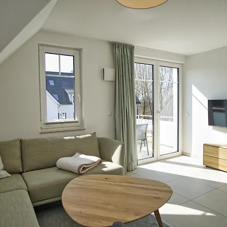 Rex Rugia Fewo12-7 Mit Schwimmbadnutzung Im Ahoi-sellin Appartement Lobbe